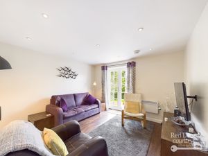 Sitting Room- click for photo gallery